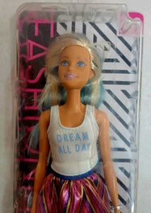 Barbie Fashionistas-120