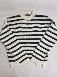 Women White &amp;vBlack Stripped Pullover