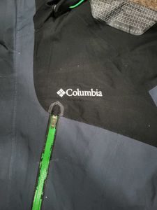 Columbia Rain Jacket