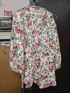 Elegant Floral Print Top–Park Avenue Woman Size M