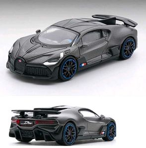 JKM 1:64 Bugatti Divo Diecast Model Car