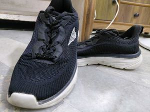 Black Sports Shoes