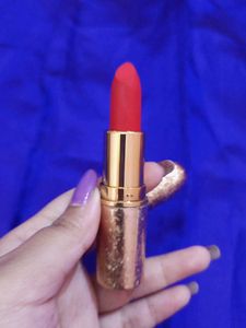 SET OF 8 BULLET LIPSTICKS✨