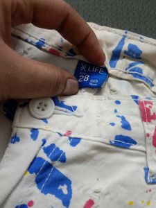 New White Stretchable Shorts