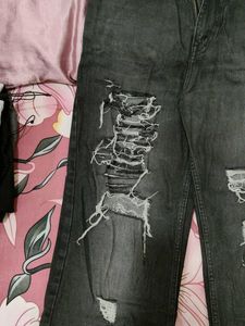 Ripped Black Wide-Leg Jeans