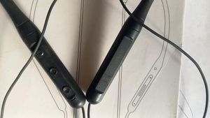 One Plus Wireless Bluetooth Neckband Headset