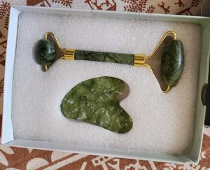 AZAH Jade Roller &amp; Gua Sha Set