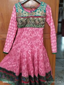 Pink Embroidered Kurta Size 42
