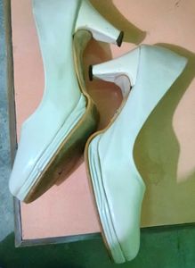 Elegant pink Heels 🩷🩷