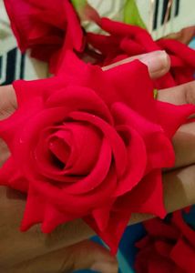 5 Red Roses Hair pins