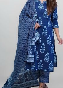 Blue Floral Print Kurta Set