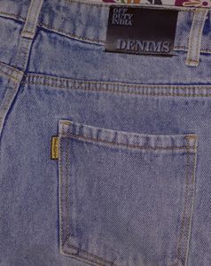 Baggy Light Wash Jeans