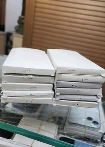 iPhone 17 series dummy phone