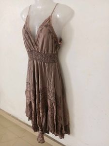BEAUTIFUL MIDI FLARED DRESS