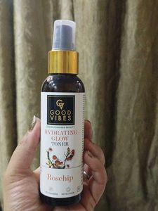 Good Vibes Rosehip Hydrating Glow Toner