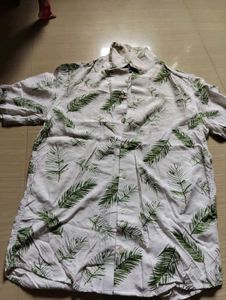 Leaf Print Short Sleeve Shirt