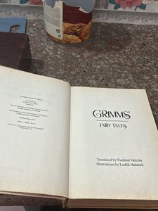 Large Volume Of 43 Fairy tales