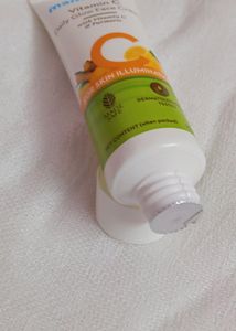 Christmas Sale Mamaearth Vitamin C Daily glow