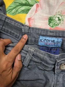 Catch Me Jean&#39;s For Women.