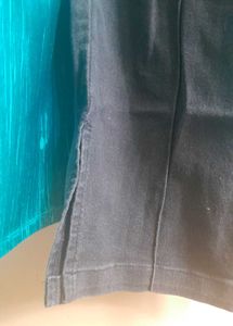 Black Jeans With Slit