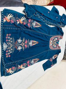 5xl Women Regular Fit Georgette Afghani Kurta Set