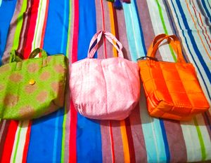 Price One Piece ₹69 And 3 Bag Combo ₹200
