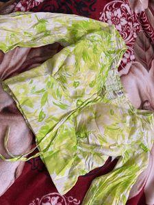 Zara Green Floral Crop Top