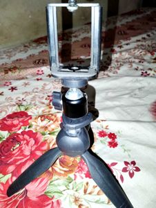 Mobile Stand