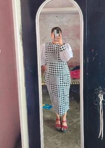 Women Black Midi Dress