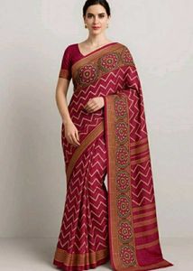 dark pink type saree with golden lines new conditi