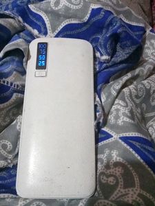 Mixo 20000 mAh 12 W Power Bank (White,Lithium-ion)