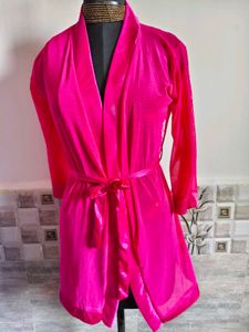 BOGO🎁Buy One Get 1 Free🎁S/M Pink Satin Robe