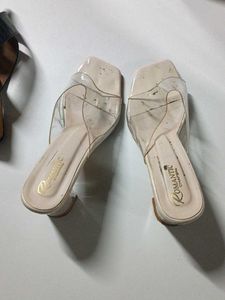 Heels Chappal Good Condition