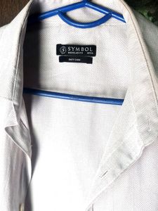 🌟🍀Amazon brand Symbol shirt 44 Chest size.🍀🌟