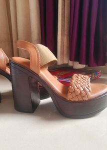 New Branded Comfortable Heels