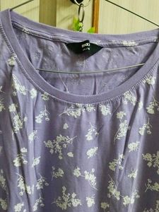 Beutiful Girls T-shirt