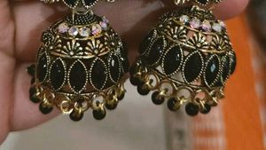 Black &amp; Gold Jhumka Earrings