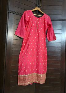 Women Festive Pink Zari Sequin Chanderi Silk Kurta