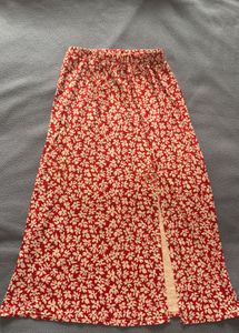 Crimson Bloom Slit Skirt