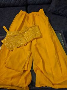 Yellow Kurta Set &amp; Shrug