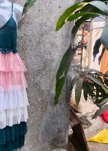 V. GORGEOUS FLARED PARTY DRESS