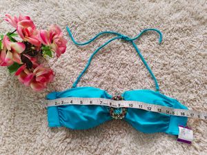 Victoria's secret :Turquoise Jeweled Top
