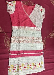 pink and white kurti