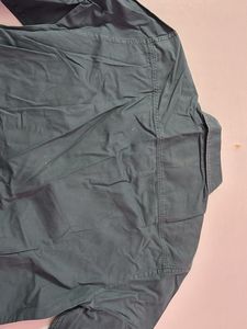 Men's Casual Button-Down Shirt