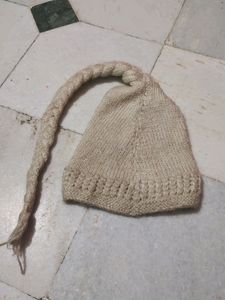 Cream Handmade Winter 🧢 Choti Wali