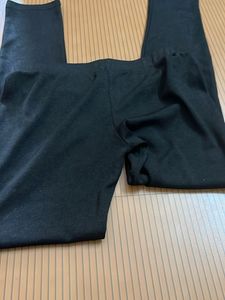 P23Stylish Black Leggings