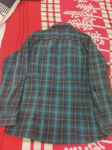 Men checkerd shirt
