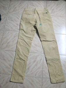 Men&#39;s Beige Pants