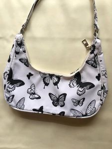 💥Price💥Butterfly Graphic Baguette Bag