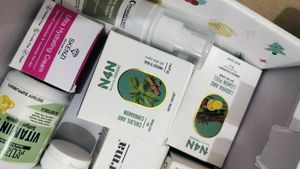 Skincare Bundle: Serums, Sunscreen &amp; More